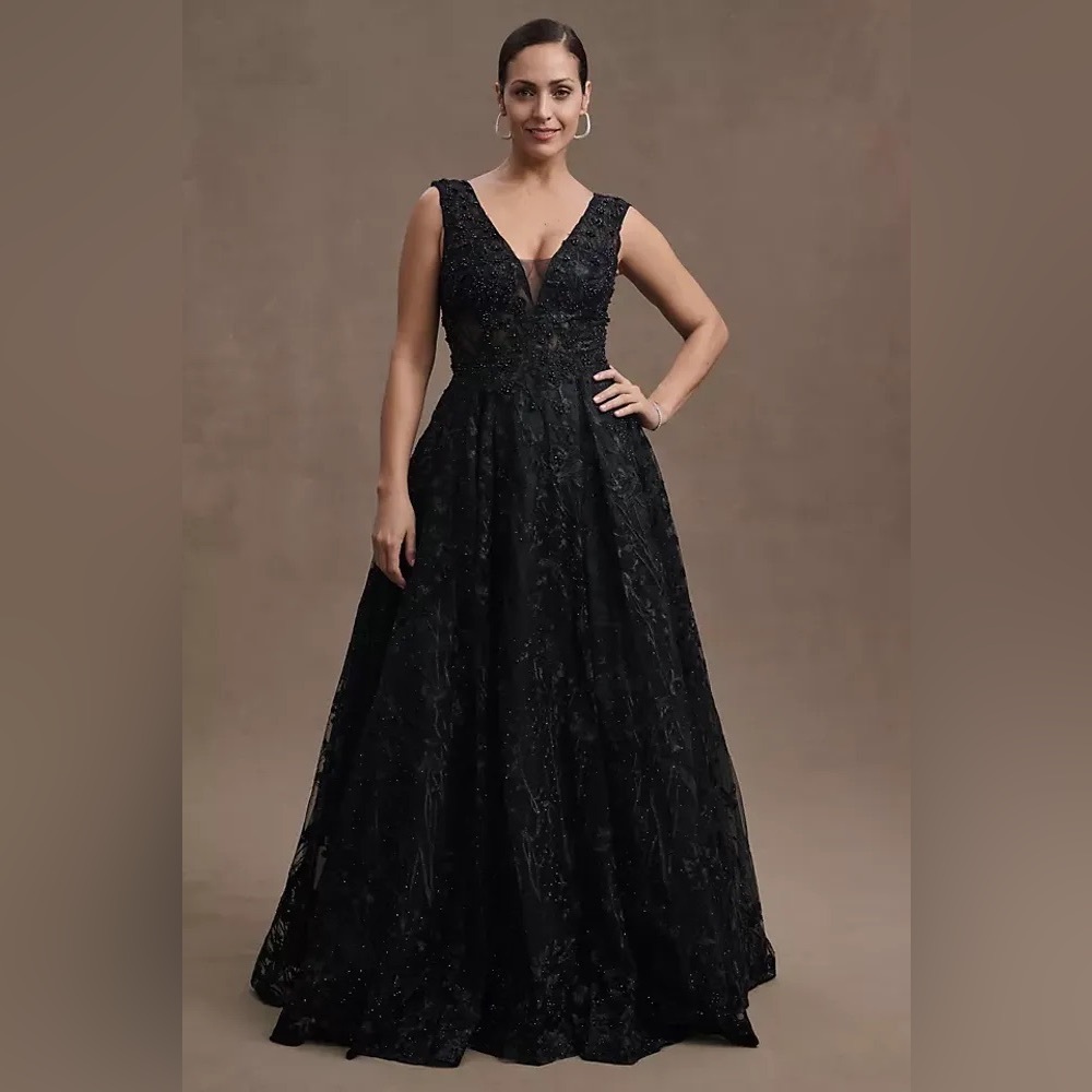Mac Duggal Black Beaded V-Neck Maxi Gown. worn once for a wedding.